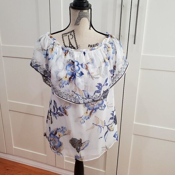 WHBM White Blue Floral Off Shoulder Top MP - Picture 2 of 7